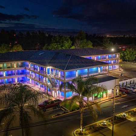 818 Hotel + Pool, Ascend Hotel Collection By Choice Los Angeles Eksteriør bilde